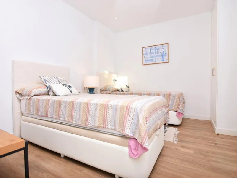 Apartment - Ground Floor Apartment в продаже в Torremolinos, Málaga. В доме 2 спален и 2 ванных комнат. Площадь дома 110 м²