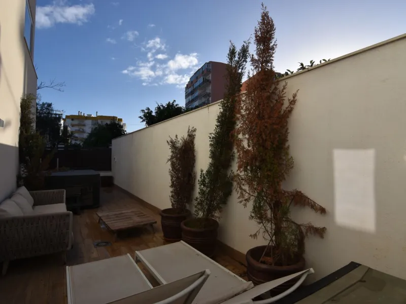 Apartment - Ground Floor Apartment в продаже в Torremolinos, Málaga. В доме 2 спален и 2 ванных комнат. Площадь дома 110 м²