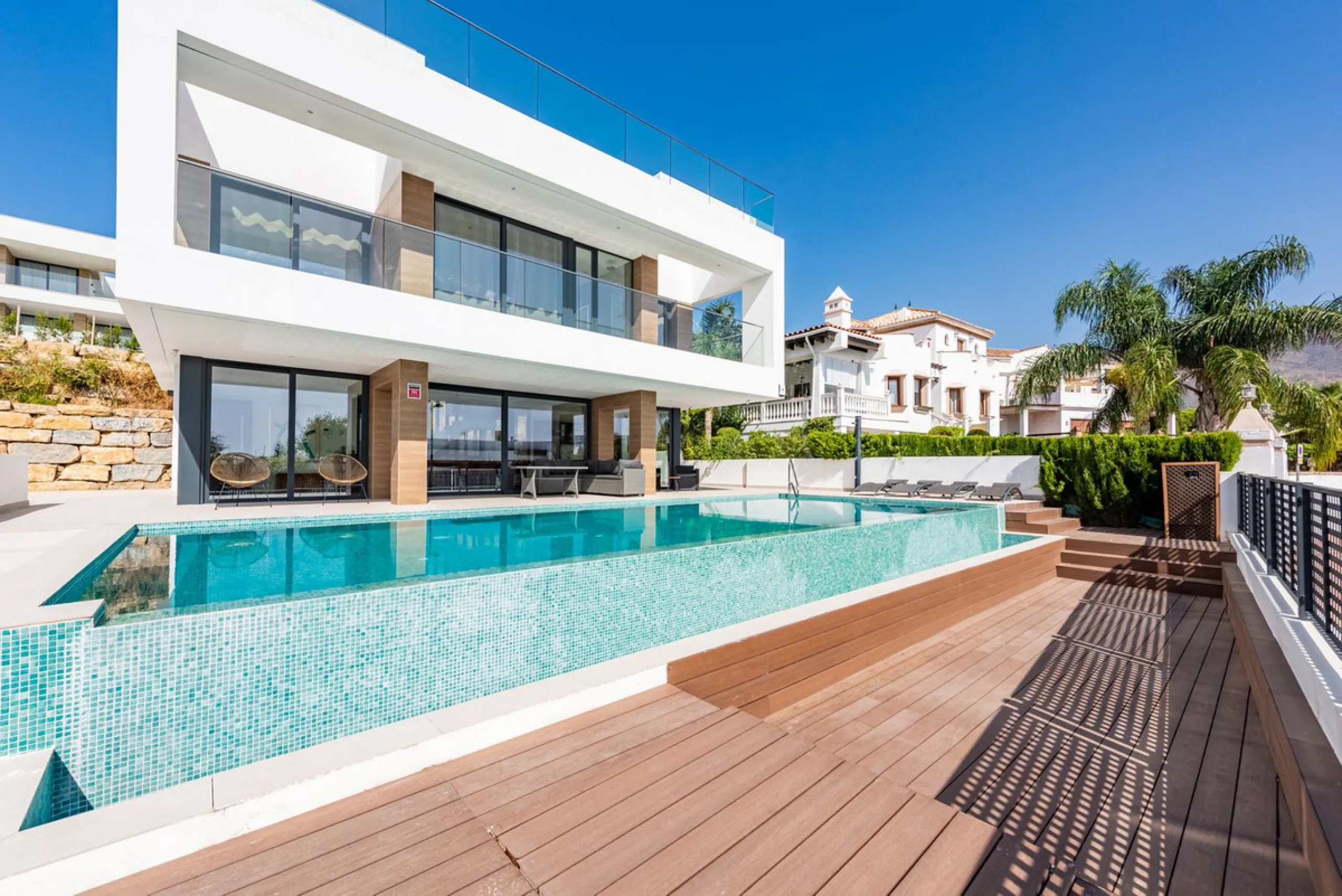 Modern Luxury Villa with Panoramic Golf and Sea Views in Estepona!