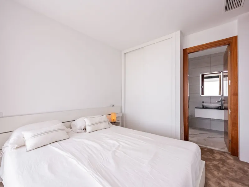 Modern Luxury Villa with Panoramic Golf and Sea Views in Estepona!