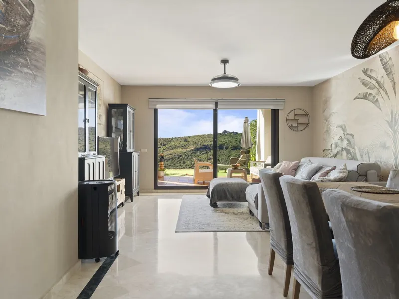 Stunning ground floor apartment in Casares Golf – Your Perfect Getaway!