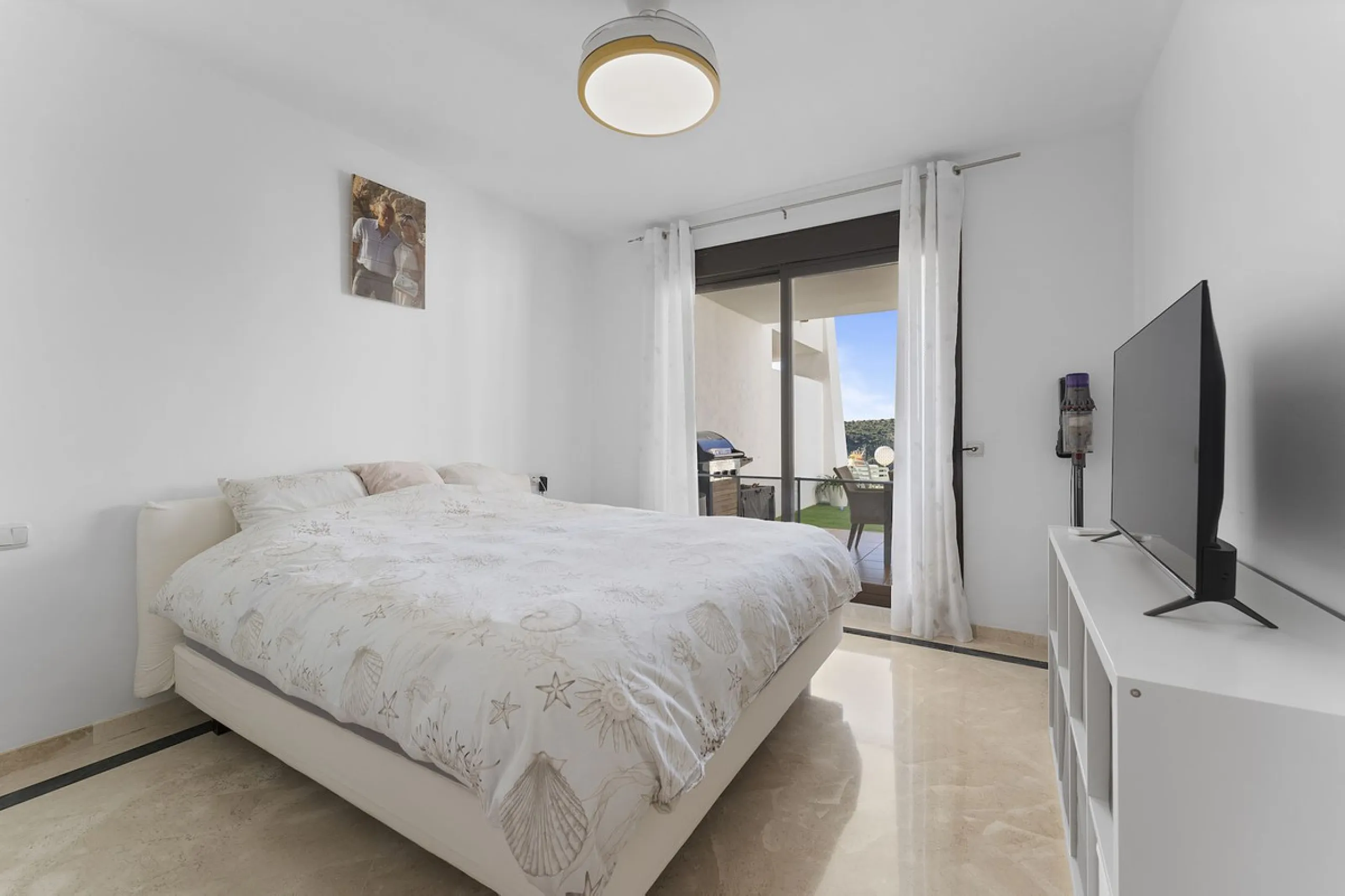 Stunning ground floor apartment in Casares Golf – Your Perfect Getaway!