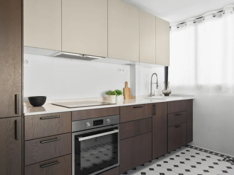 Apartment - Middle Floor Apartment в продаже в Estepona, Málaga. В доме 3 спален и 1 ванных комнат. Площадь дома 84 м²