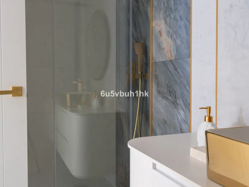 House - Townhouse в продаже в Marbella, Málaga. В доме 4 спален и 2 ванных комнат. Площадь дома 323 м². Площадь участка 282 м²