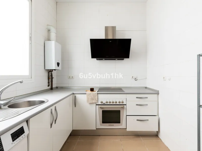 Located on Calle Císter, one of Málaga's most prestigious and sought-after streets — directly beside the iconic Cathedral — this spacious apartment offers a rare opportunity to acquire a property of character in the very heart of the historic centre.