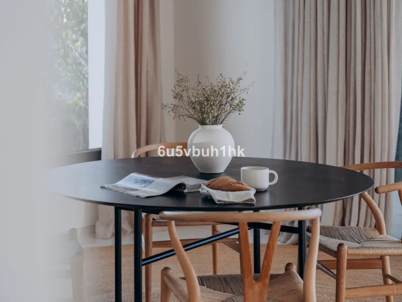House - Detached Villa в продаже в Marbella, Málaga. В доме 6 спален и 6 ванных комнат. Площадь дома 476 м². Площадь участка 618 м²