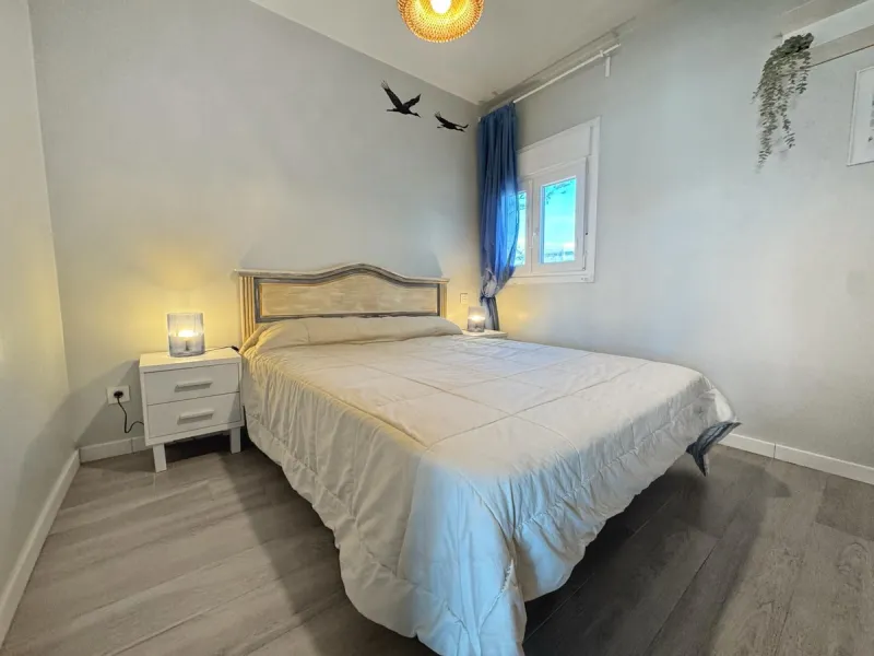 Discover this magnificent apartment in Marbella, located in a privileged area where you will have everything you need within reach: bars, restaurants, leisure areas, shops, and all essential services for a comfortable and dynamic lifestyle. In addition, i