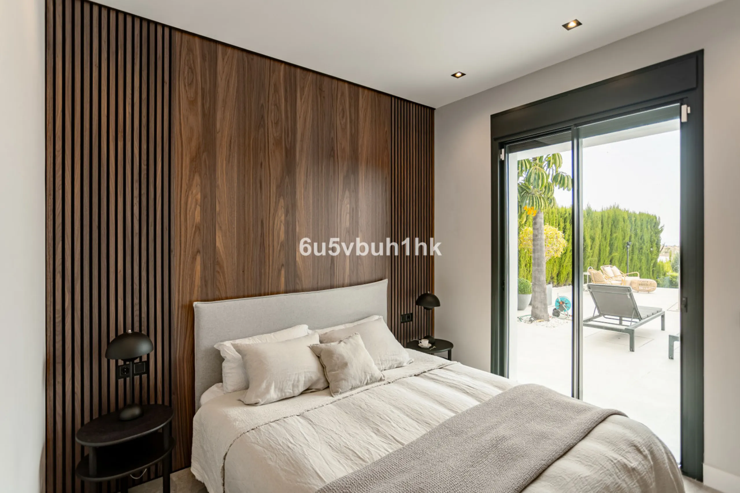 Located in the exclusive and secure community of Resina Golf in Estepona, this fully renovated villa offers an exceptional standard of luxury living. With meticulous attention to detail and high-end finishes throughout, the property combines contemporary 