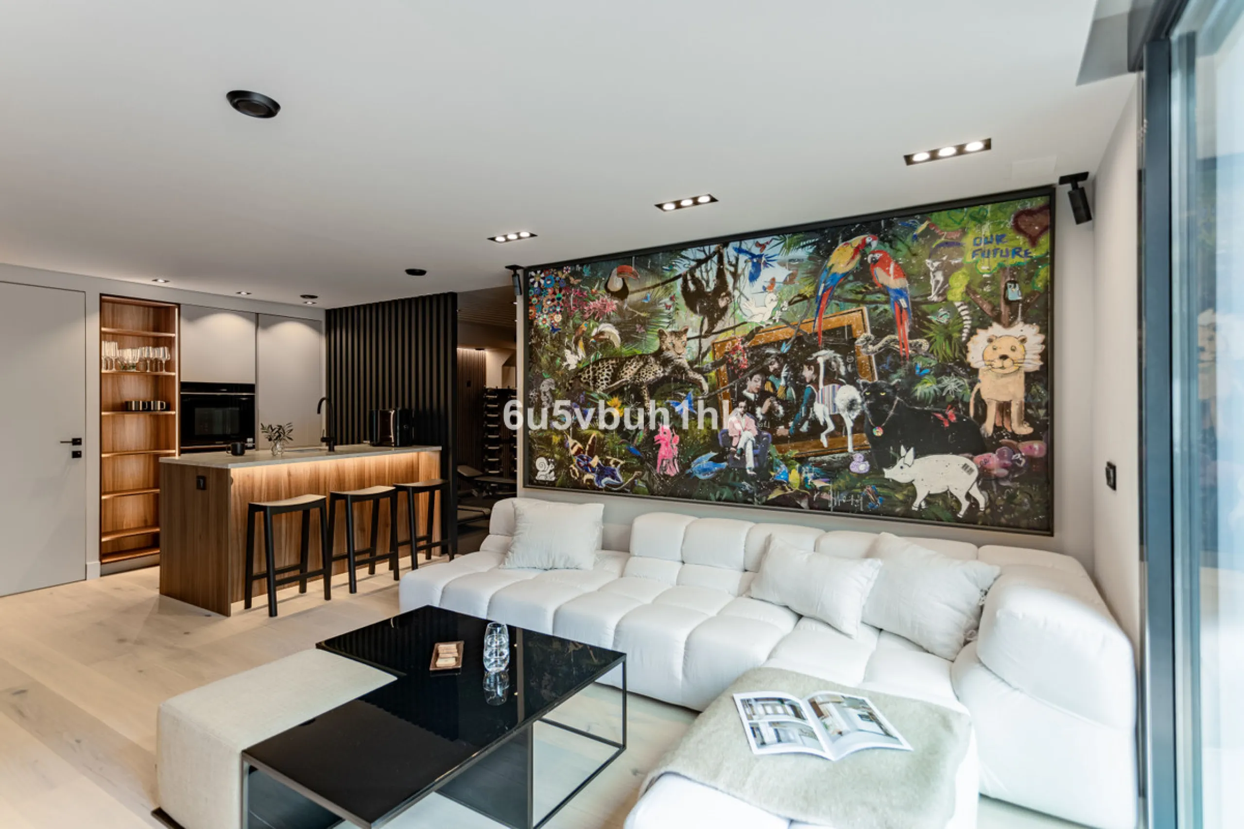 Located in the exclusive and secure community of Resina Golf in Estepona, this fully renovated villa offers an exceptional standard of luxury living. With meticulous attention to detail and high-end finishes throughout, the property combines contemporary 