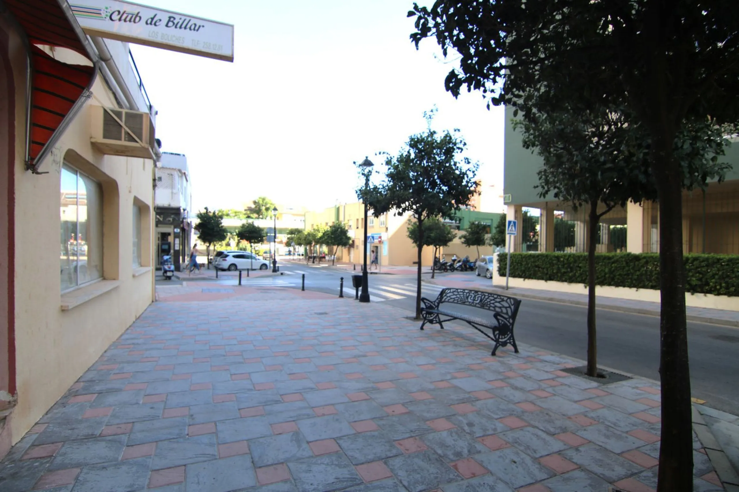 MAGNIFICENT PREMISES WITH ACCESS TO TWO STREETS IN LOS BOLICHES
