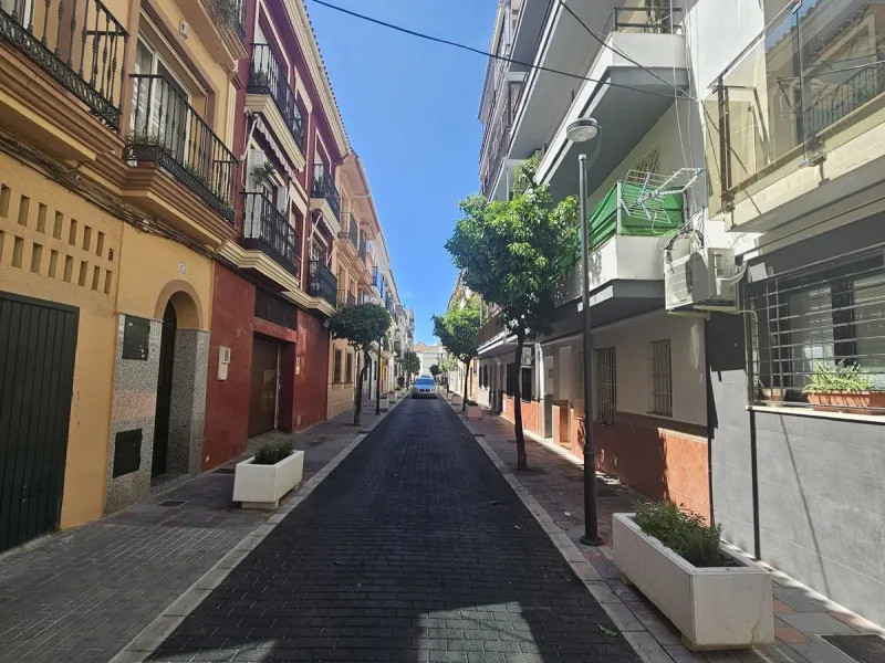 Newly built rarely used beachside apartment in Fuengirola.