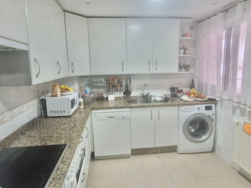 Bright apartment with golf course, garden, and pool views in a gated community!