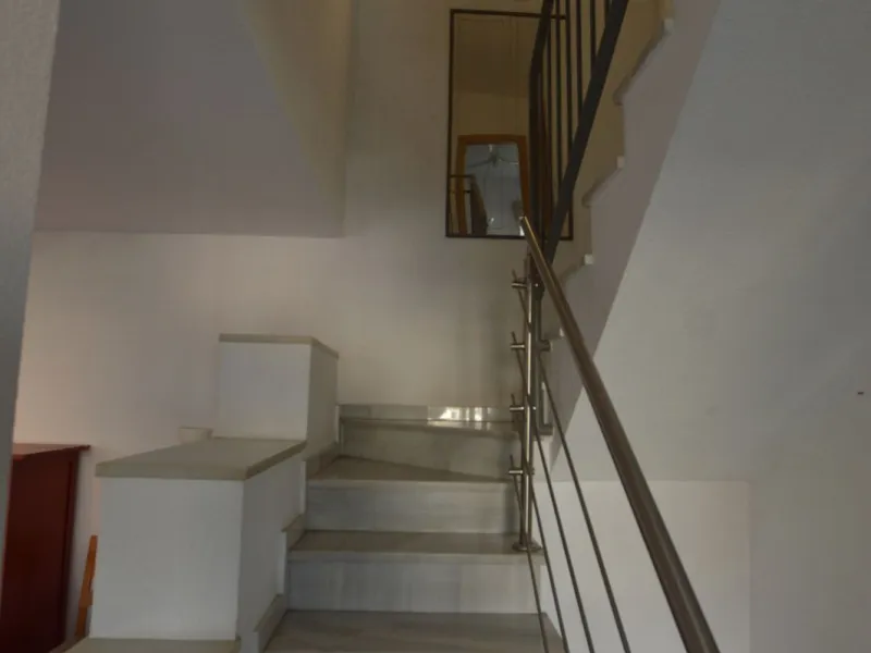 Discover the duplex of your dreams in Torreblanca! This charming 122 m² home offers you a cozy and modern space, ready to move into. With two spacious bedrooms and two bathrooms, you will find the comfort you have always wanted. The illuminated terrace, f