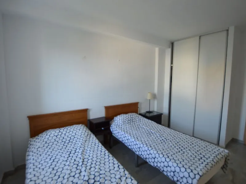 Discover the duplex of your dreams in Torreblanca! This charming 122 m² home offers you a cozy and modern space, ready to move into. With two spacious bedrooms and two bathrooms, you will find the comfort you have always wanted. The illuminated terrace, f