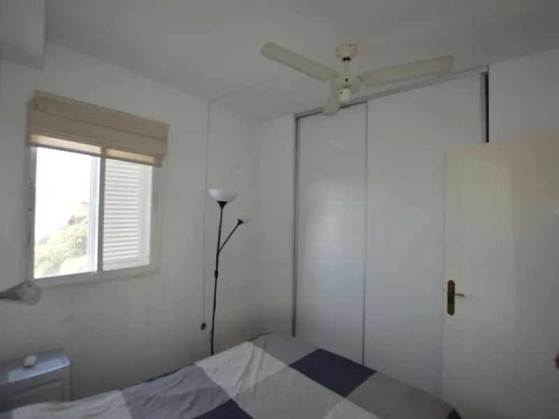 Discover the duplex of your dreams in Torreblanca! This charming 122 m² home offers you a cozy and modern space, ready to move into. With two spacious bedrooms and two bathrooms, you will find the comfort you have always wanted. The illuminated terrace, f