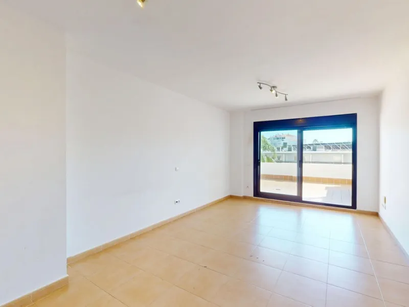 Apartment for sale in Mijas Golf — 2 bedrooms, 70 m² terrace, garage and pool