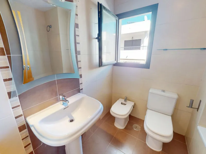 Apartment for sale in Mijas Golf — 2 bedrooms, 70 m² terrace, garage and pool