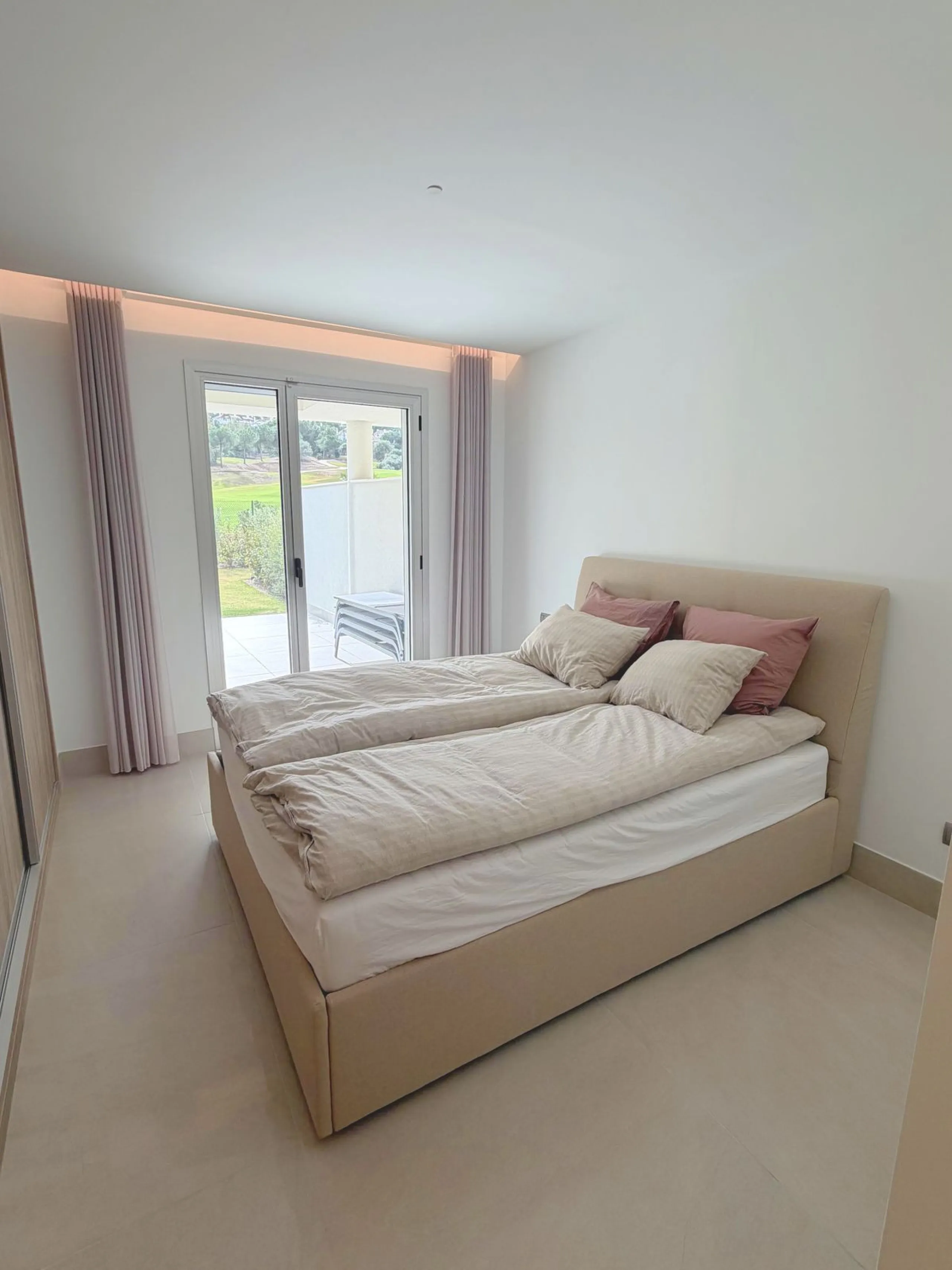 Exclusive ground floor golf apartment