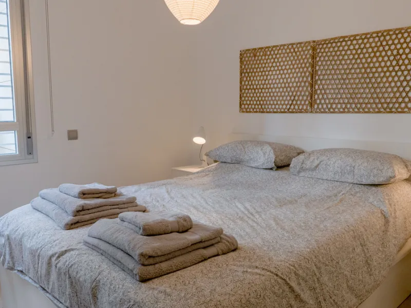 Located in the prestigious Avalon complex in Los Arqueros, Benahavís, Málaga,