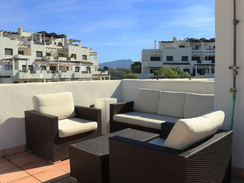 Luxury Sea-View Townhouse for Sale or Rent in Estepona | Sunset Resina Golf, Costa del Sol