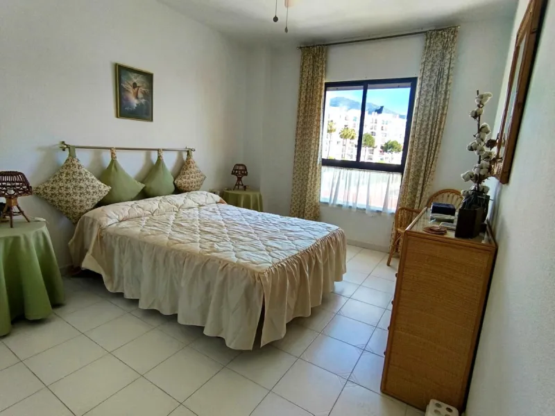 Fantastic 2-bedroom, 2-bathroom apartment located in a superb beachfront complex.