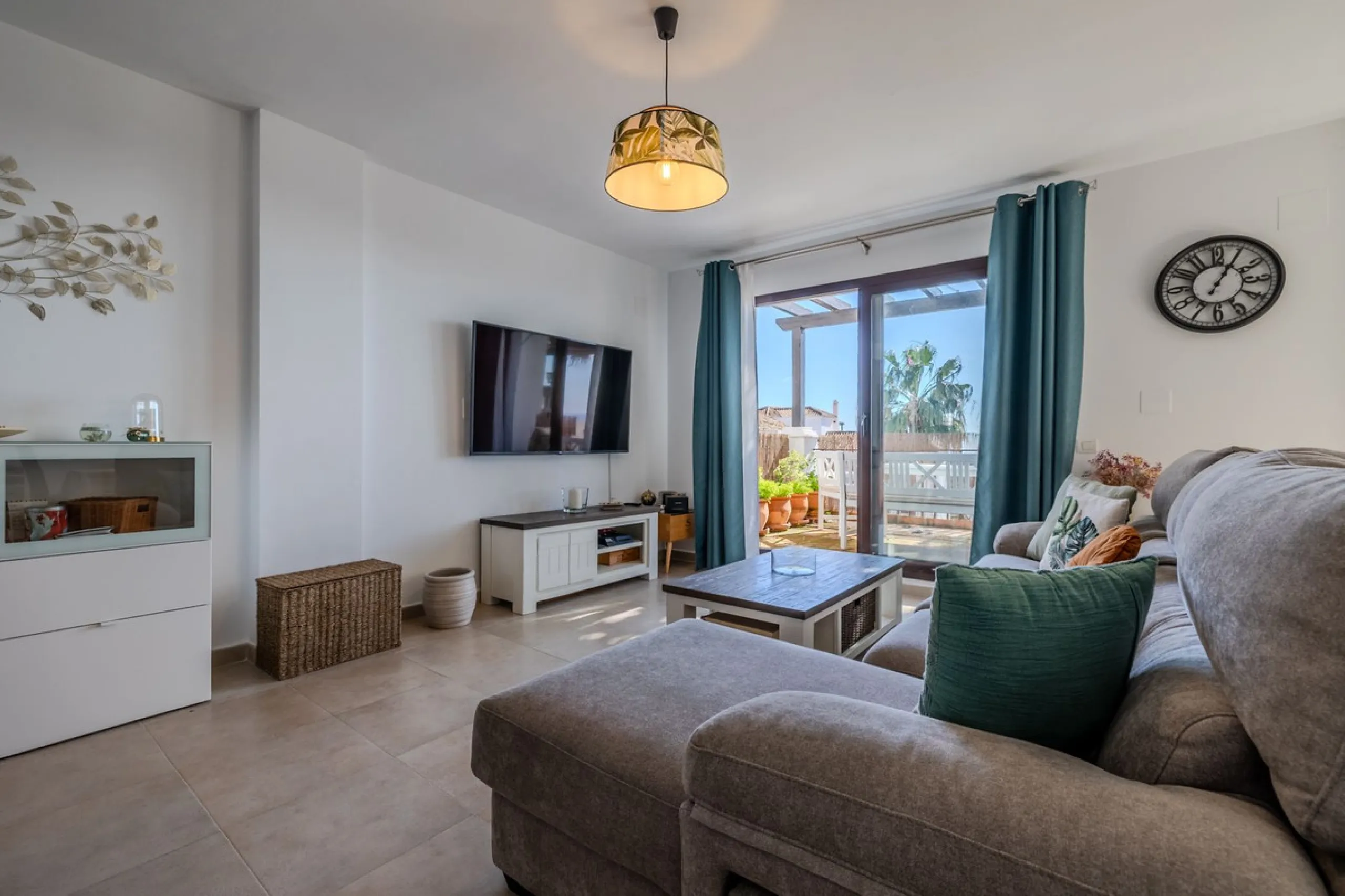 DUPLEX PENTHOUSE WITH PANORAMIC SEA VIEWS IN LOS ALTOS DE LOS MONTEROS