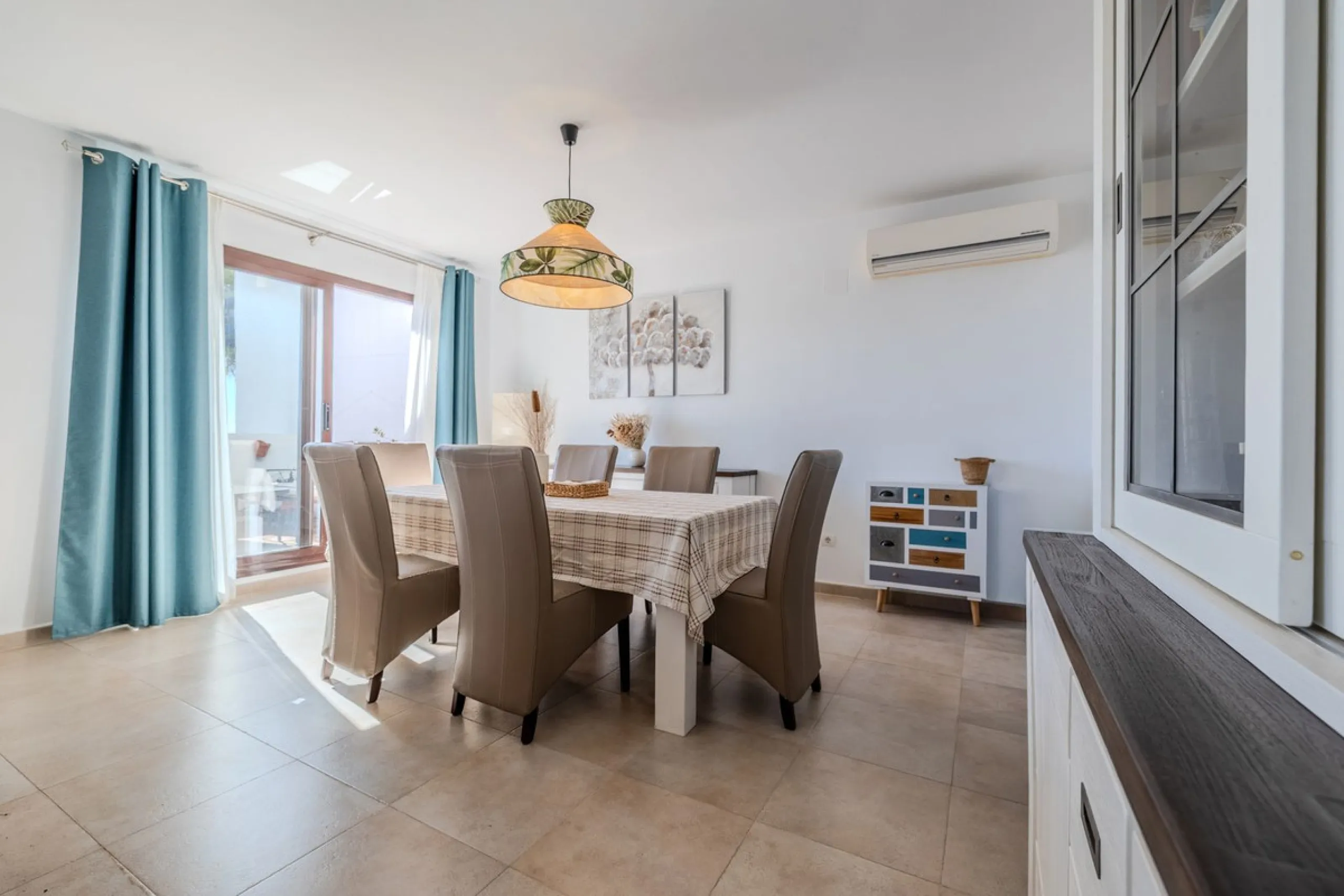 DUPLEX PENTHOUSE WITH PANORAMIC SEA VIEWS IN LOS ALTOS DE LOS MONTEROS