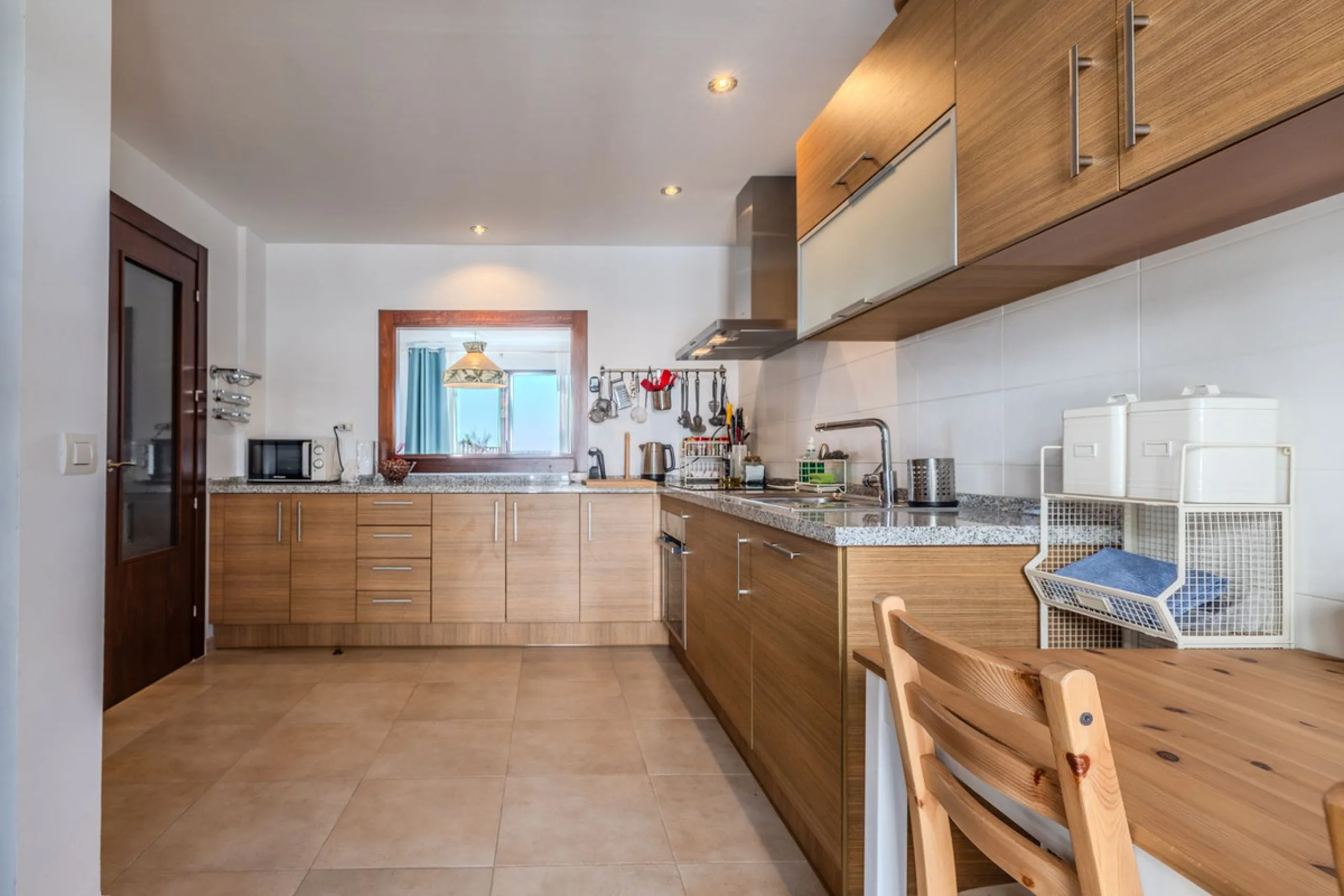 DUPLEX PENTHOUSE WITH PANORAMIC SEA VIEWS IN LOS ALTOS DE LOS MONTEROS