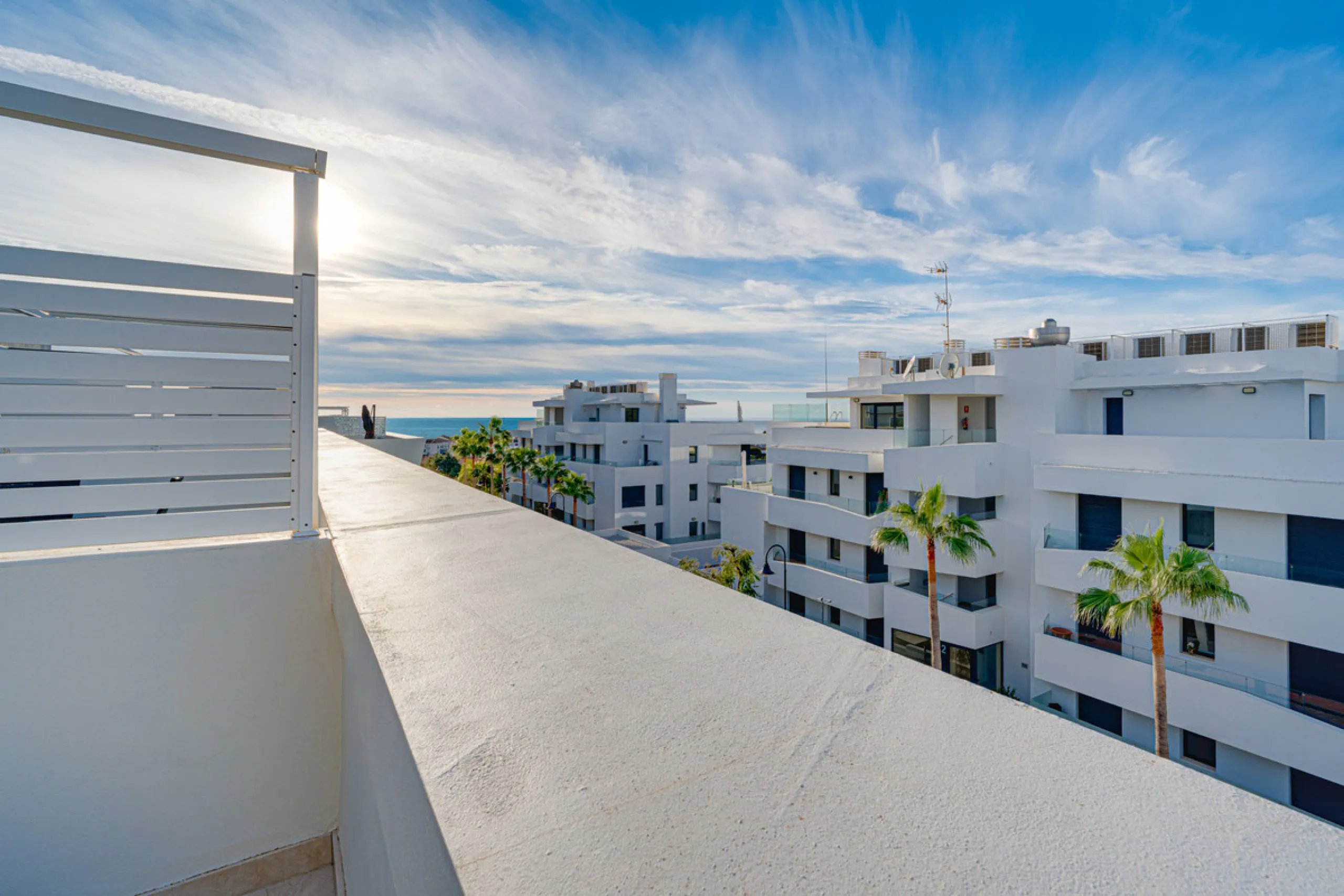 Exceptional four-bedroom townhouse located in an exclusive boutique development of just 48 contemporary luxury townhouses, set on an elevated plot in La Cala de Mijas. The gated community is surrounded by beautifully landscaped tropical gardens and offers