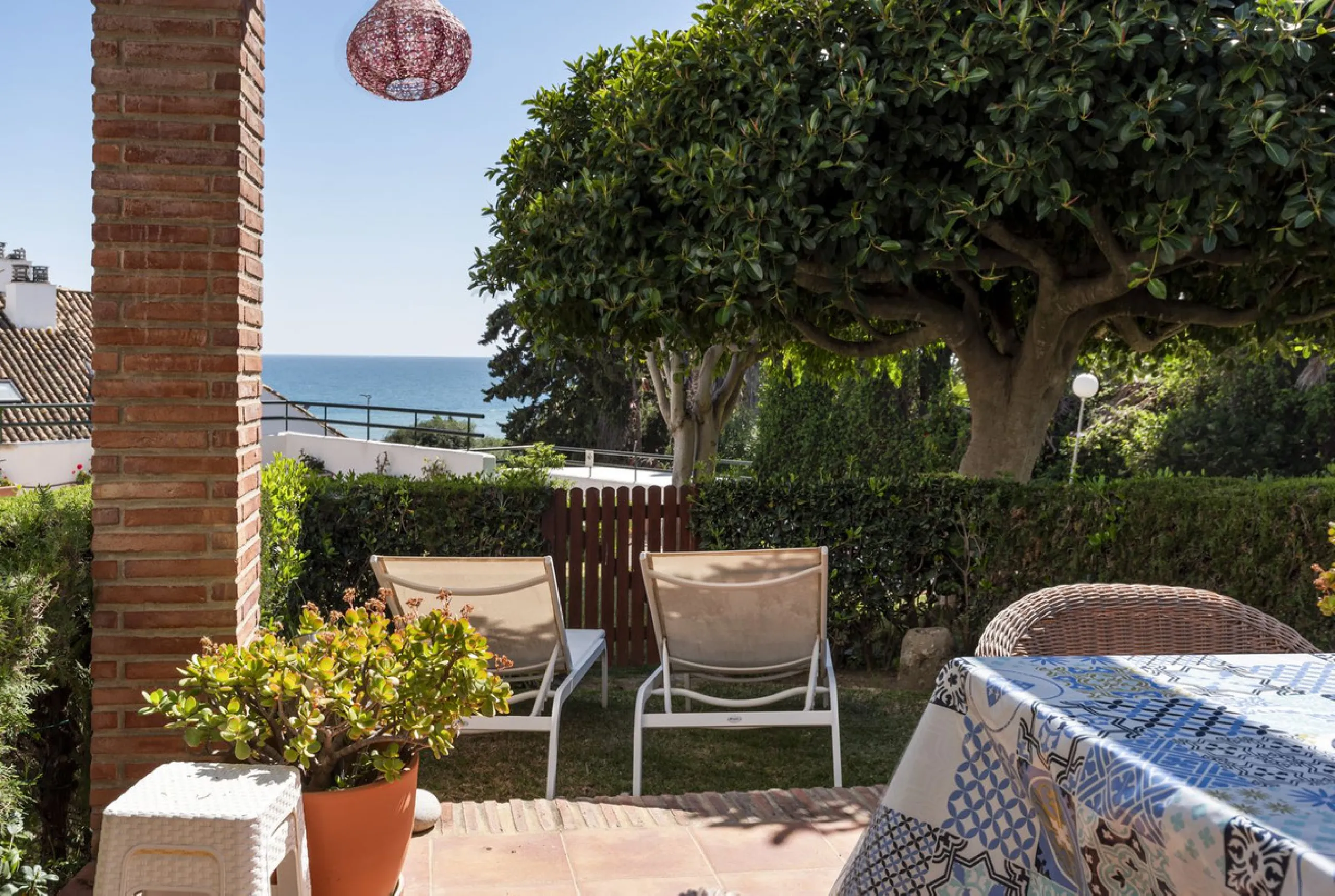Frontline Beach Townhouse – Bahia Doncella, Estepona West