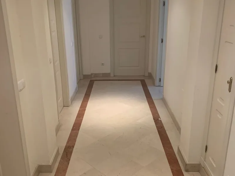 Located within the exclusive Gran Bahía Marbella development, this spacious ground-floor apartment offers refined coastal living just steps from the beach.