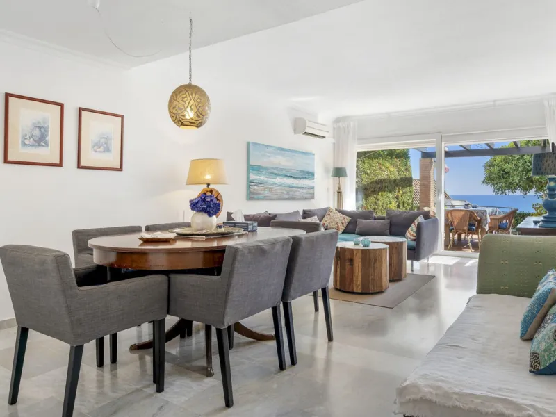 Frontline Beach Townhouse – Bahia Doncella, Estepona West