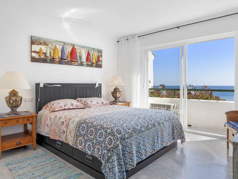 Frontline Beach Townhouse – Bahia Doncella, Estepona West