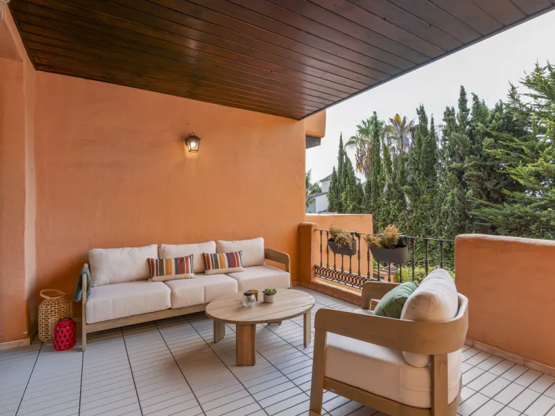 Bright and modern 2-room apartments with high ceilings, filled with sunlight and a sense of space.