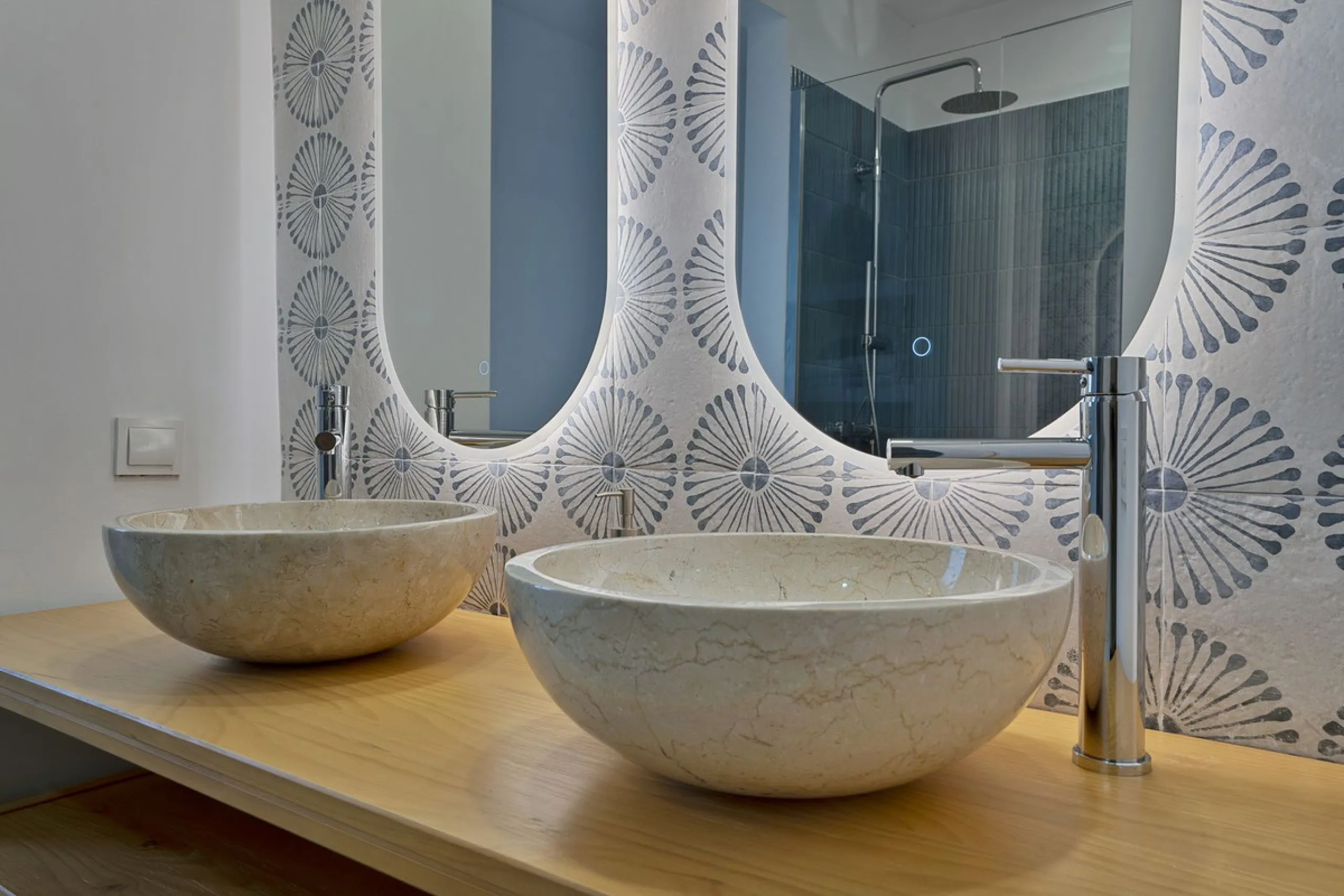Bright and modern 2-room apartments with high ceilings, filled with sunlight and a sense of space.