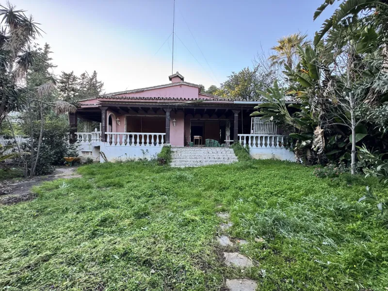 Investment Opportunity in Nueva Andalucía — Steps from Puerto Banús and the Beaches
