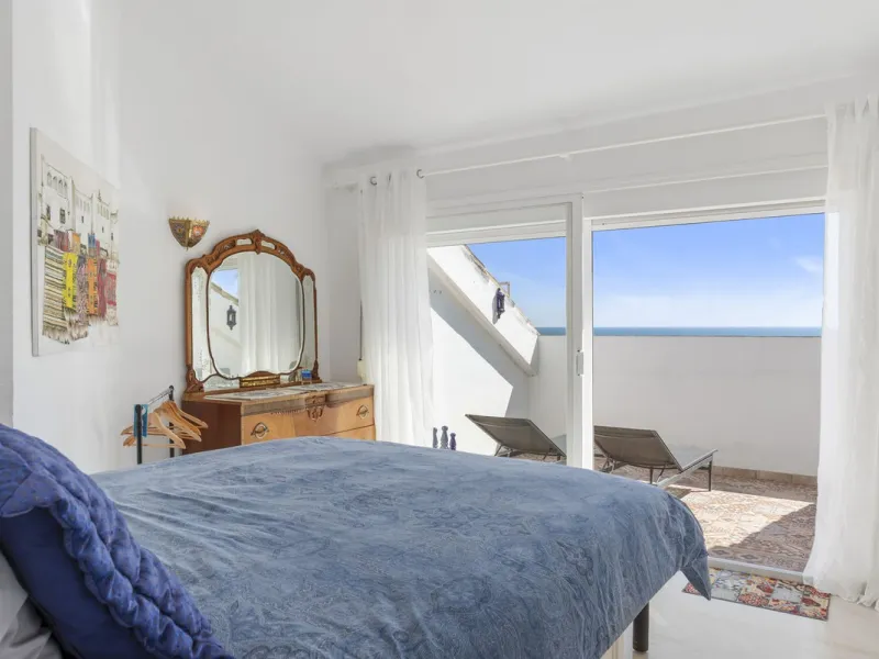Frontline Beach Townhouse – Bahia Doncella, Estepona West