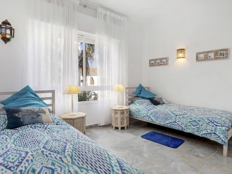 Frontline Beach Townhouse – Bahia Doncella, Estepona West