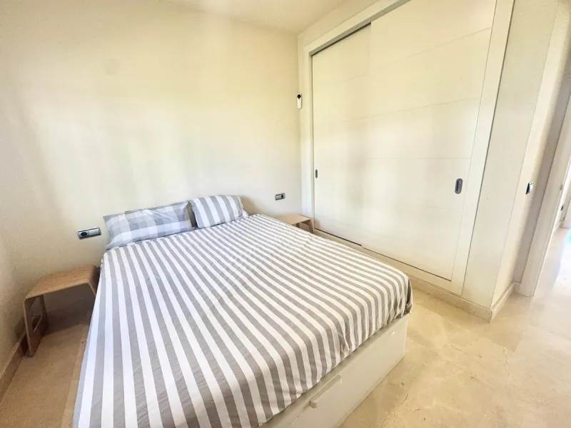Apartment - Middle Floor Apartment в продаже в Mijas, Málaga. В доме 2 спален и 2 ванных комнат. Площадь дома 108 м²