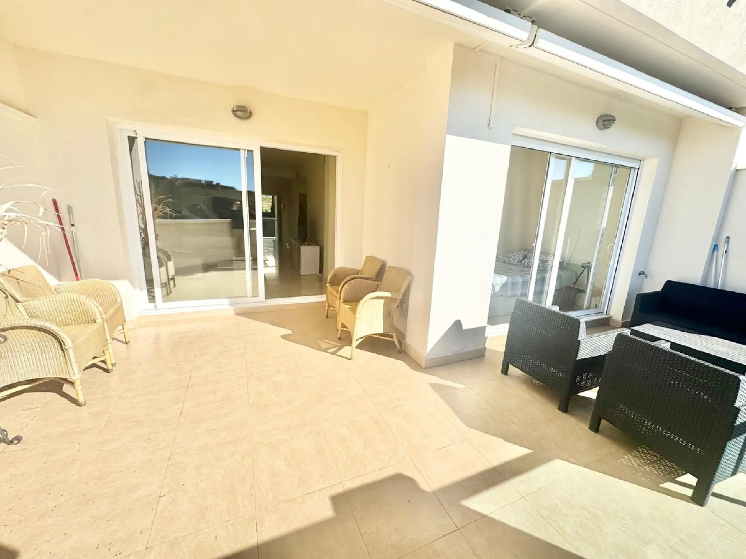 Apartment - Middle Floor Apartment в продаже в Mijas, Málaga. В доме 2 спален и 2 ванных комнат. Площадь дома 108 м²