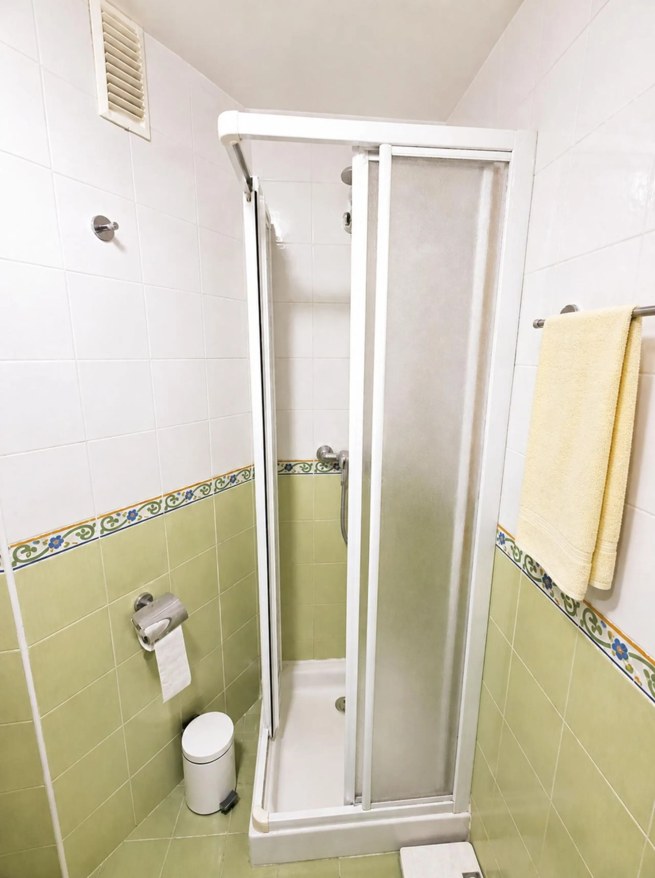 Penthouse with Tourist License in Montemar – 5 Minutes' Walk to the Beach