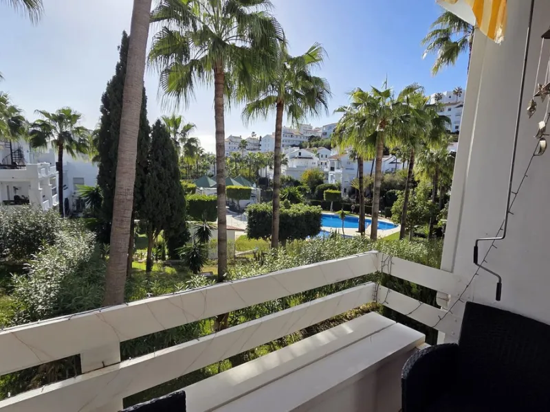 Apartment - Middle Floor Apartment в продаже в Mijas, Málaga. В доме 2 спален и 2 ванных комнат. Площадь дома 84 м²