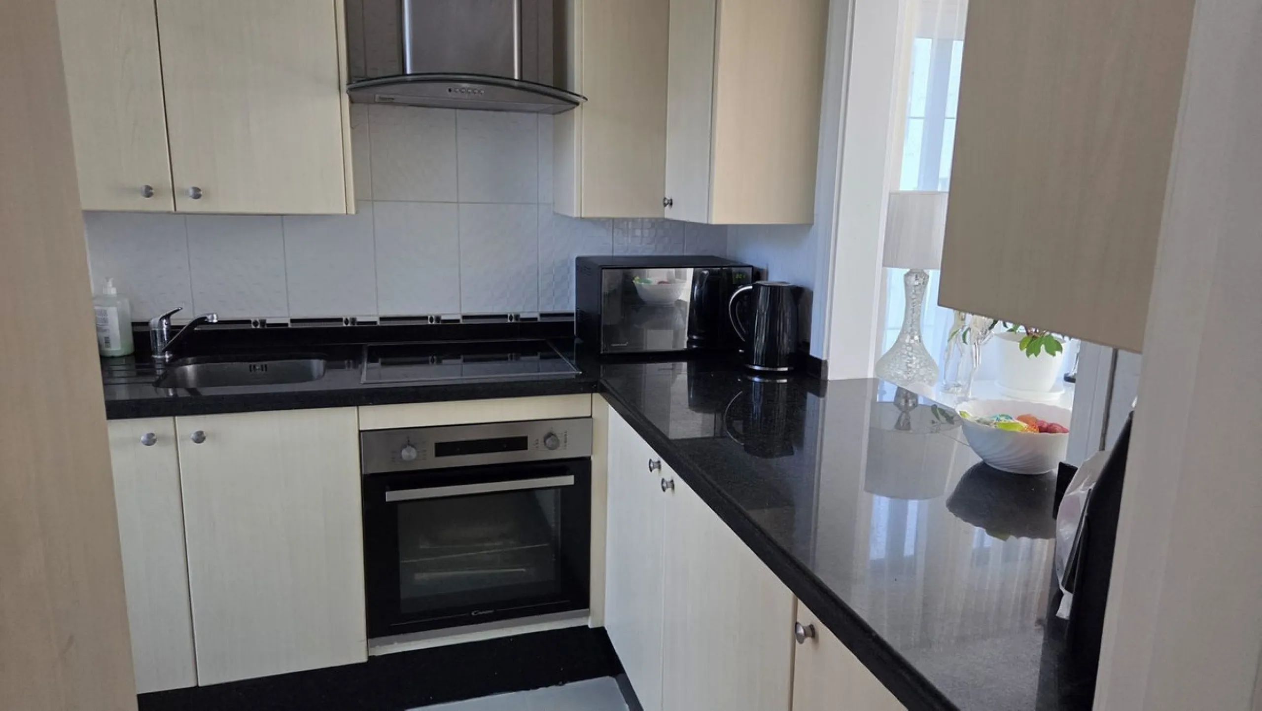 Apartment - Middle Floor Apartment в продаже в Mijas, Málaga. В доме 2 спален и 2 ванных комнат. Площадь дома 84 м²