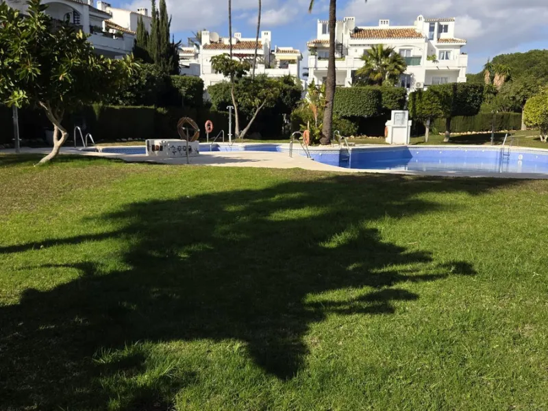 Apartment - Middle Floor Apartment в продаже в Mijas, Málaga. В доме 2 спален и 2 ванных комнат. Площадь дома 84 м²
