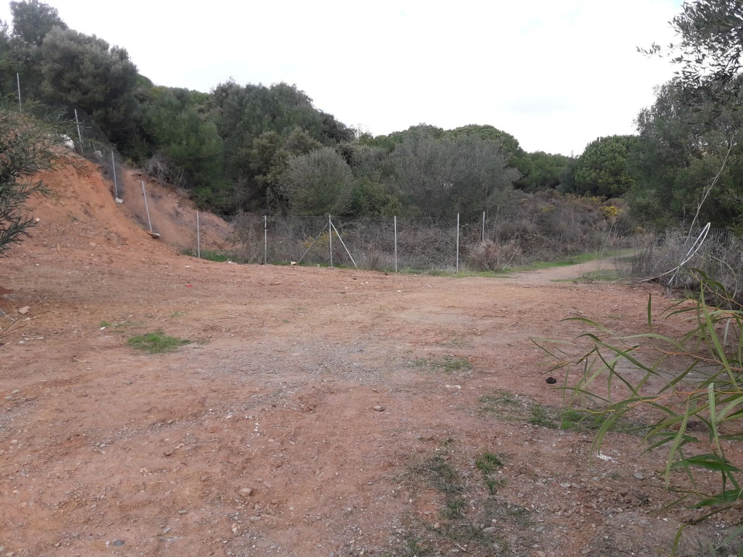 PLOT OF LAND IN LAS CHAPAS, MARBELLA – WITH VIEWS OF CABOPINO GOLF