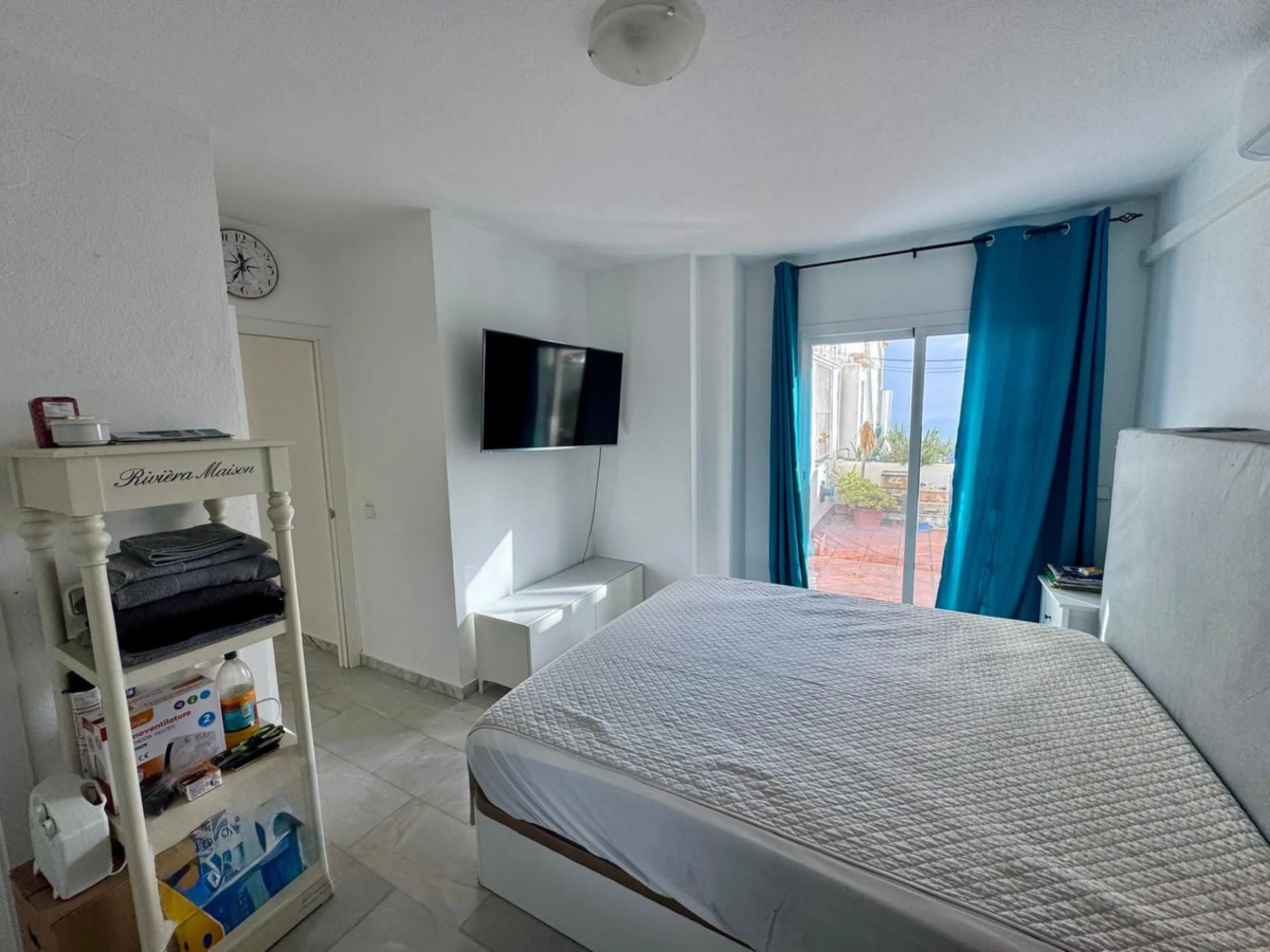 Apartment - Middle Floor Apartment в продаже в Mijas, Málaga. В доме 2 спален и 2 ванных комнат. Площадь дома 82 м²