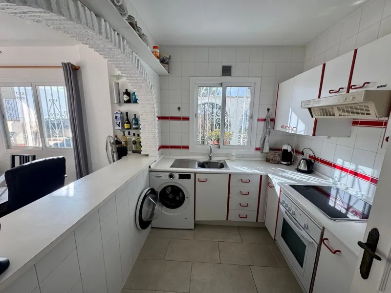 Apartment - Middle Floor Apartment в продаже в Mijas, Málaga. В доме 2 спален и 2 ванных комнат. Площадь дома 82 м²