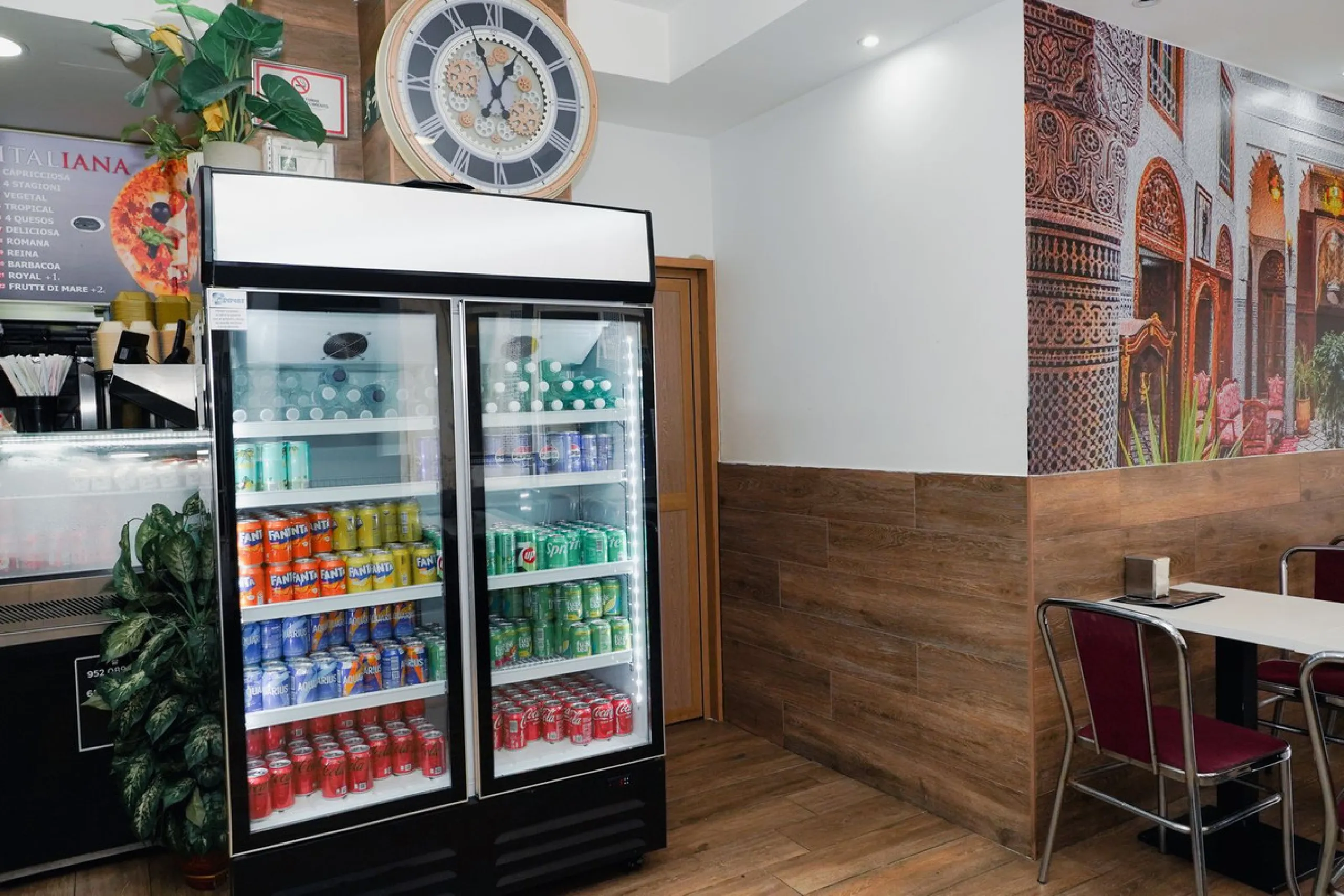 Commercial - Restaurant в продаже в Fuengirola, Málaga. Площадь дома 67 м²