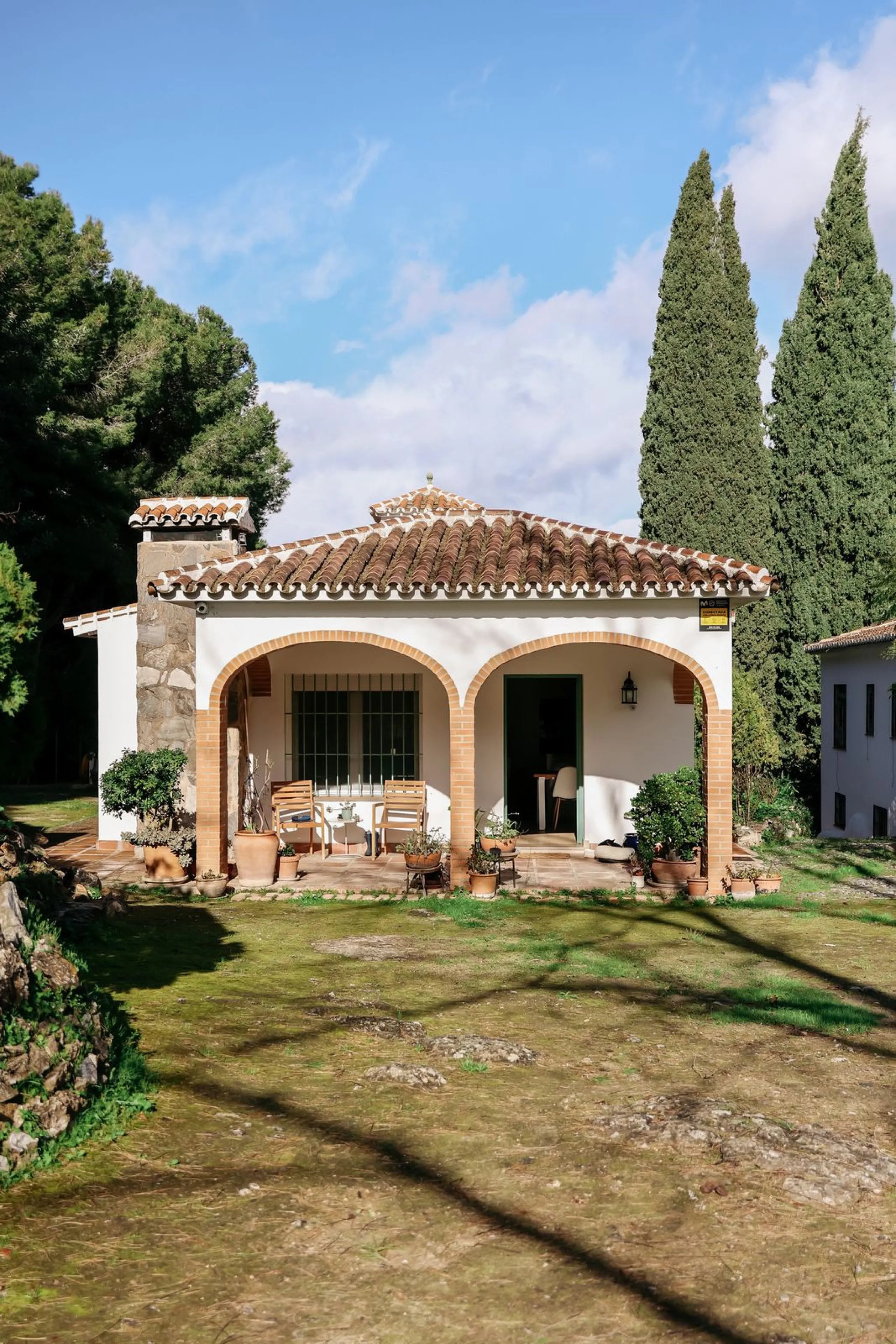 Exclusive Multi-Dwelling Estate in Alhaurín el Grande with 8,300 m² of Land, Private Well and High Investment Potential
