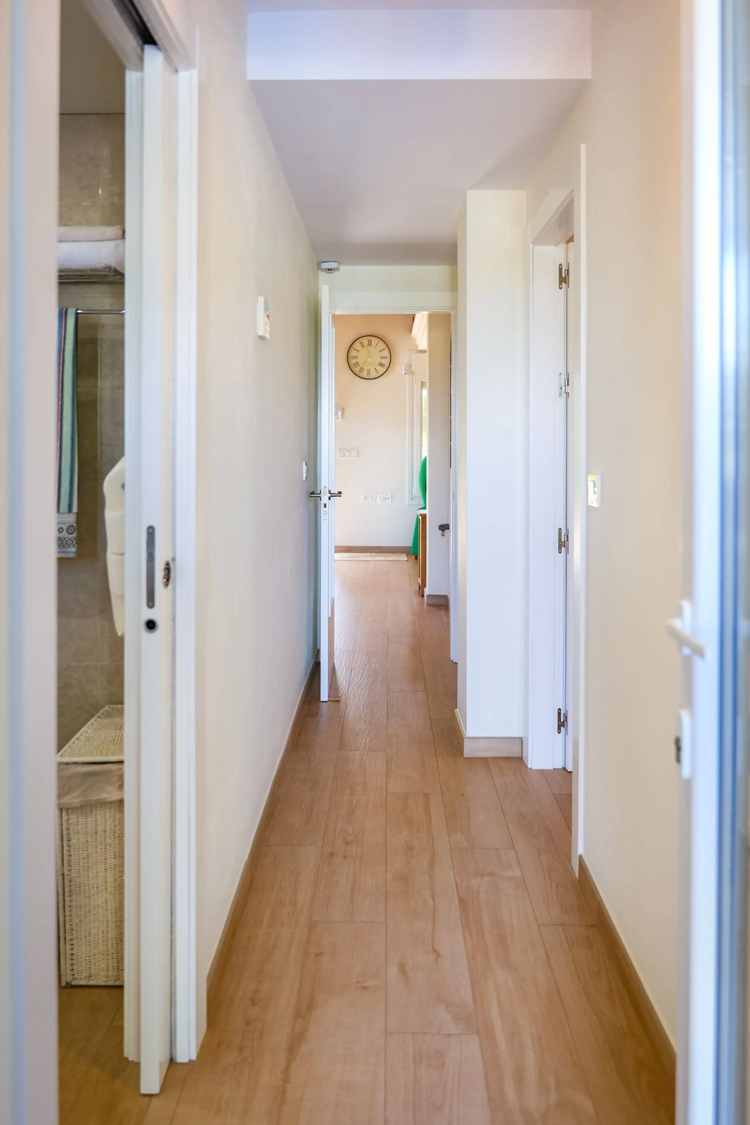 Exclusive Multi-Dwelling Estate in Alhaurín el Grande with 8,300 m² of Land, Private Well and High Investment Potential